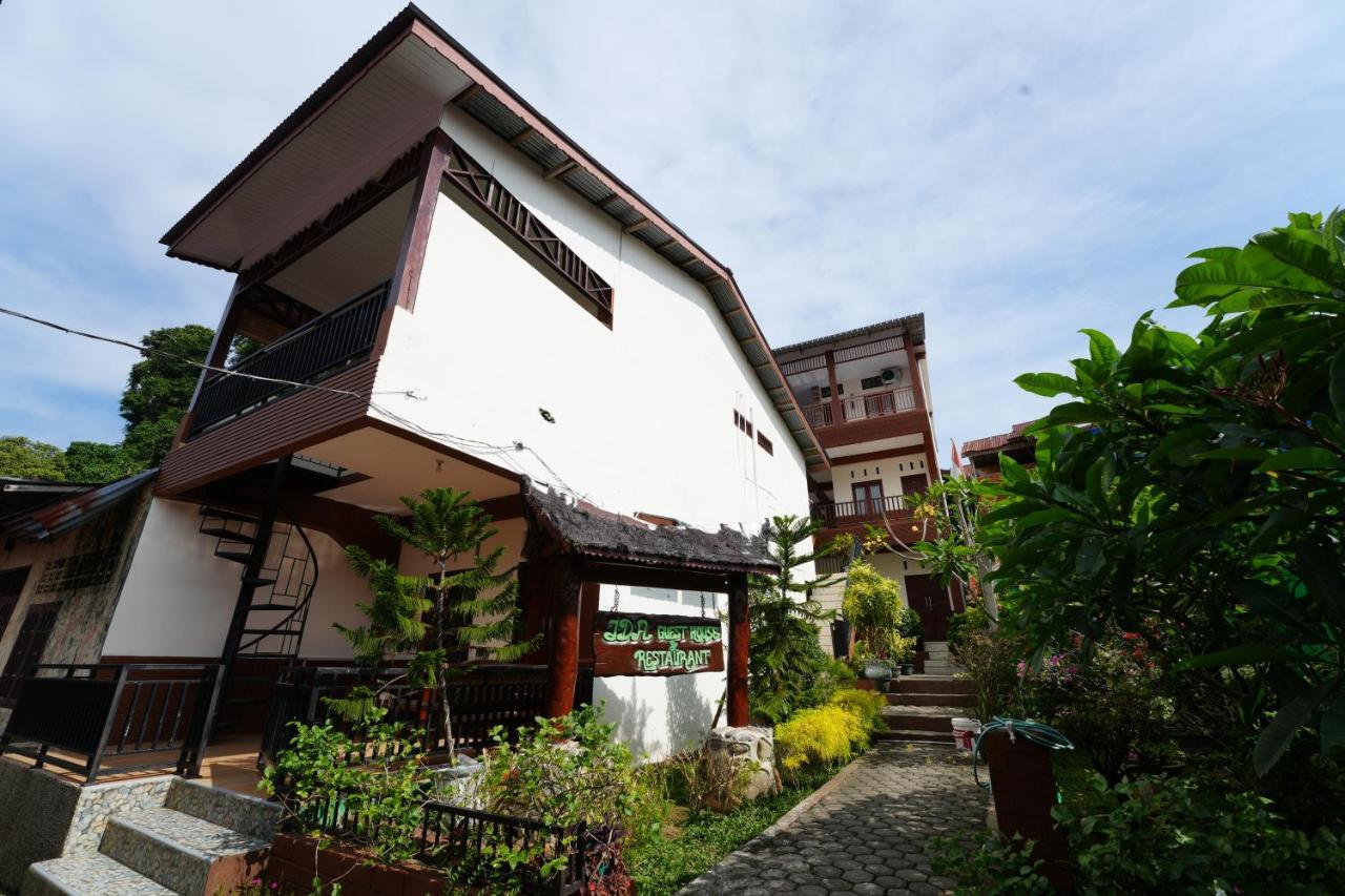 Ida Guest House & Jungle Trekking Bukit Lawang Exterior foto